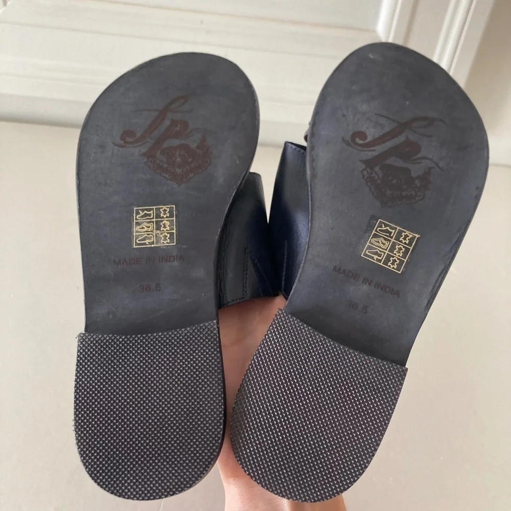 NWOT Free People Saturday Black Leather Boho Sandals Sz 36.5